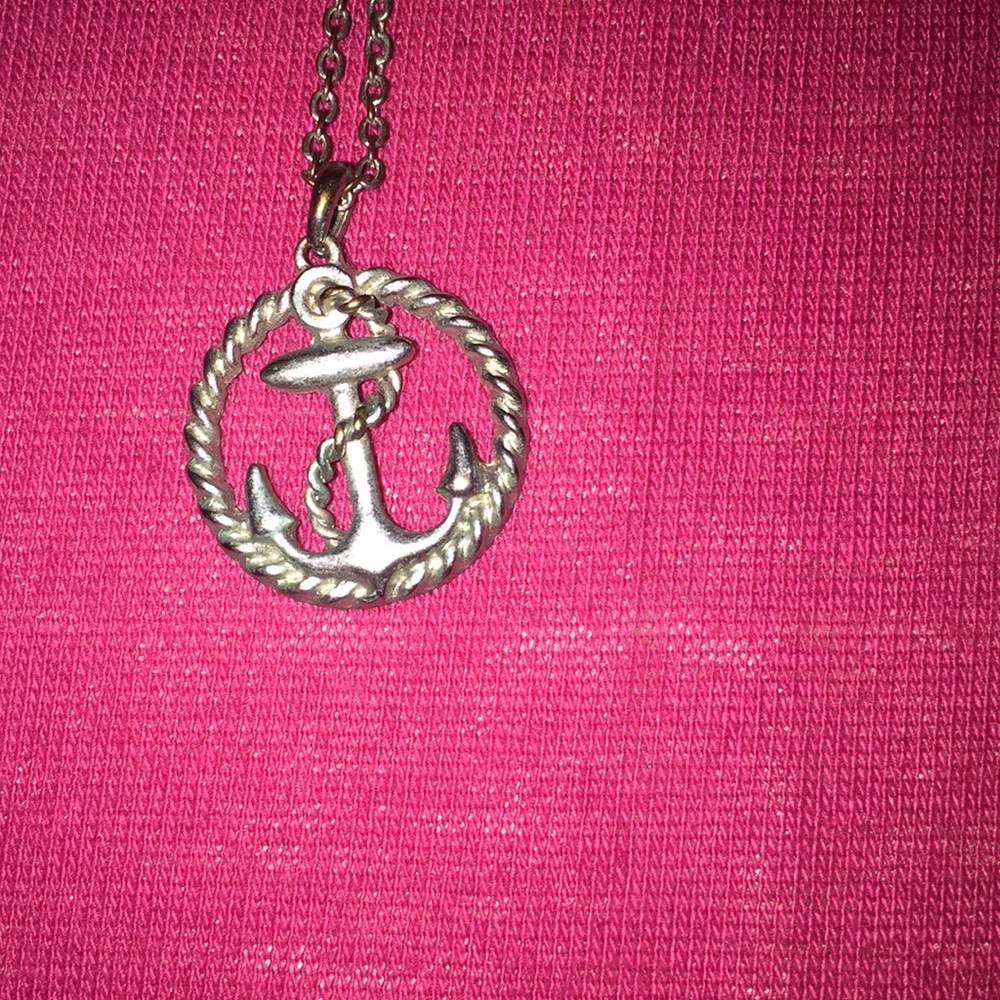 Anchor necklace